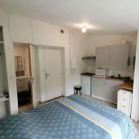 Le Clos 2 Studio Avec Jardin Centre Appartamento Valenciennes